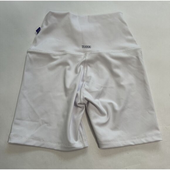 TEA YOU 5" Bike Short in White - Picture 4 of 4